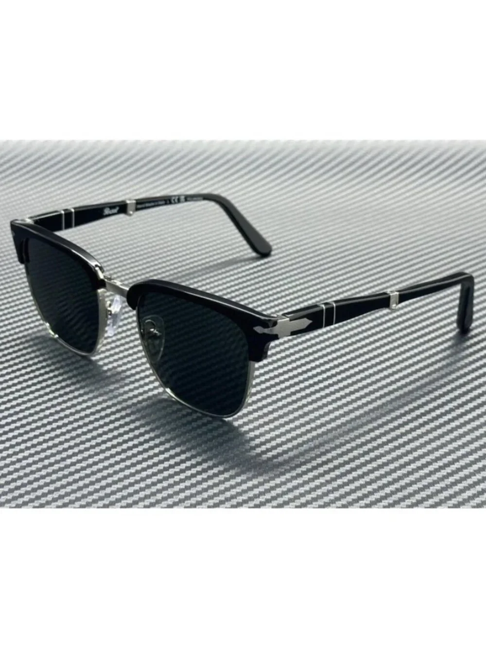 New Persol Men Black Sunglasses 50-21-140